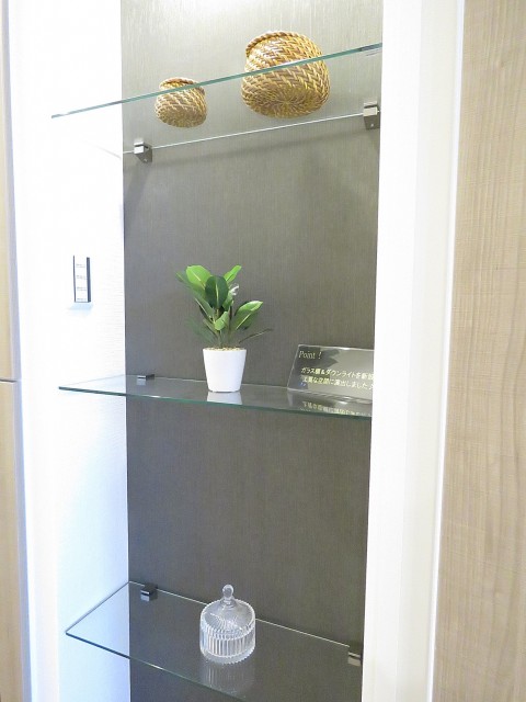 山王スカイマンション　ガラス棚