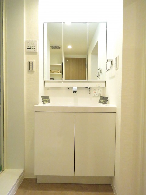 山王スカイマンション　洗面化粧台