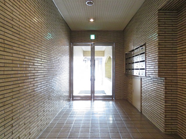 ワコーレ大塚　エントランスホール