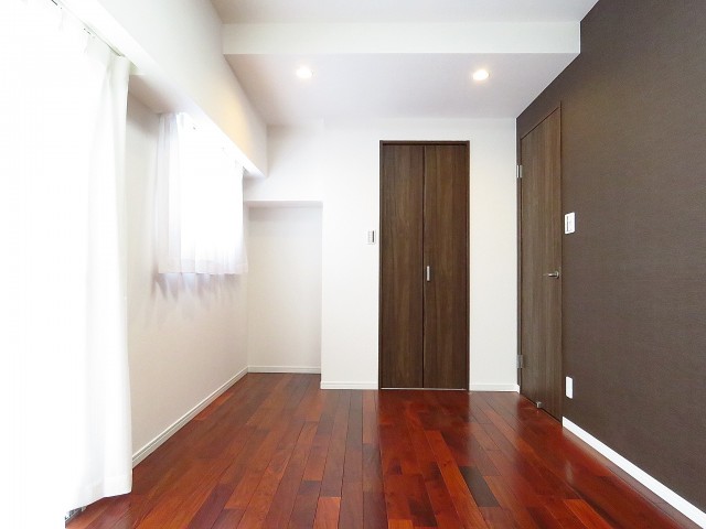 セブンスターマンション中目黒　洋室約7.1帖