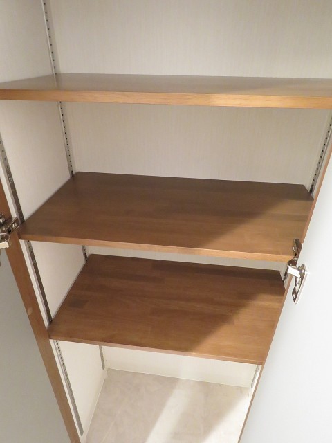 レック芝公園マンション　リネン棚