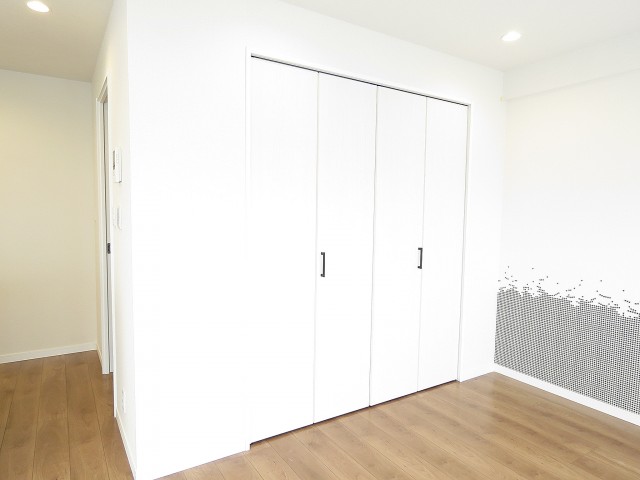 キャッスル世田谷　LDK約12.0帖