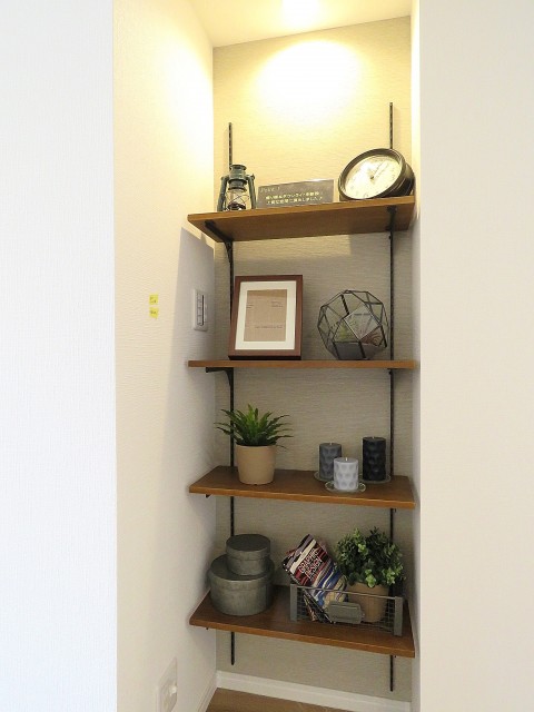 碑文谷マンション　飾り棚