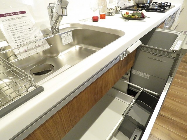 ファミールプランシェ経堂　キッチン