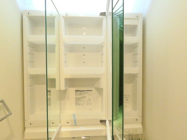 豊榮アンバサダー六本木　洗面化粧台