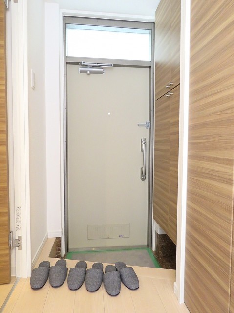 東北沢コーポラス　玄関ホール