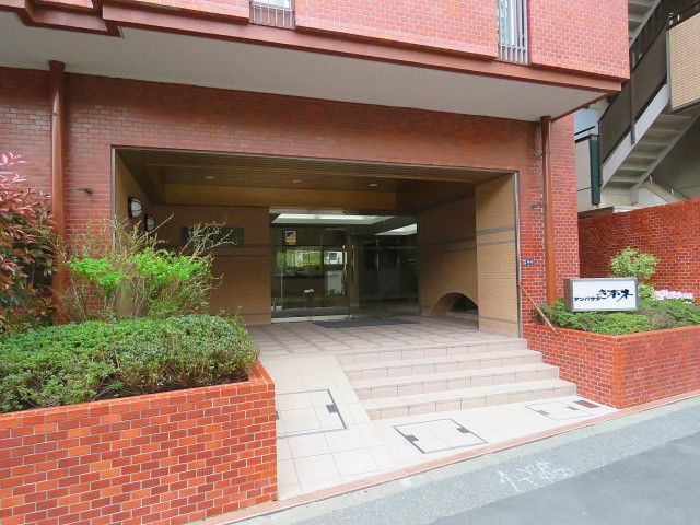 豊榮アンバサダー六本木　エントランス