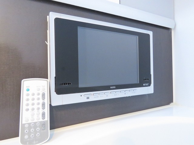 都立大グリーンパーク　お風呂テレビ