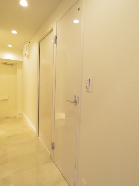 マイキャッスル目黒Ⅱ　トイレ扉