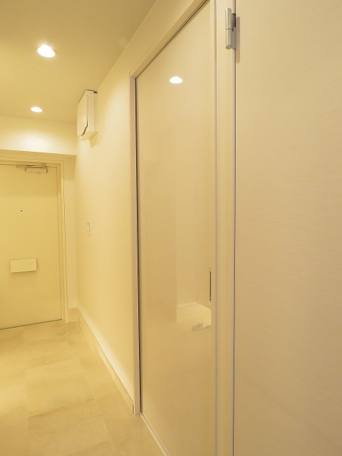 マイキャッスル目黒Ⅱ　洋室扉