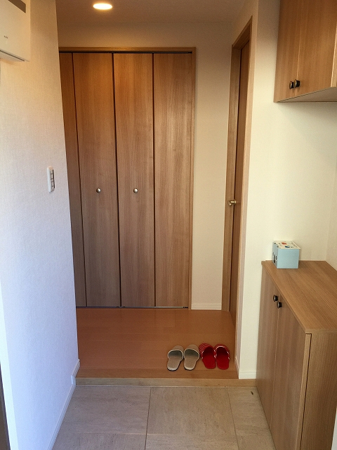 成城エンジェルマンション　玄関