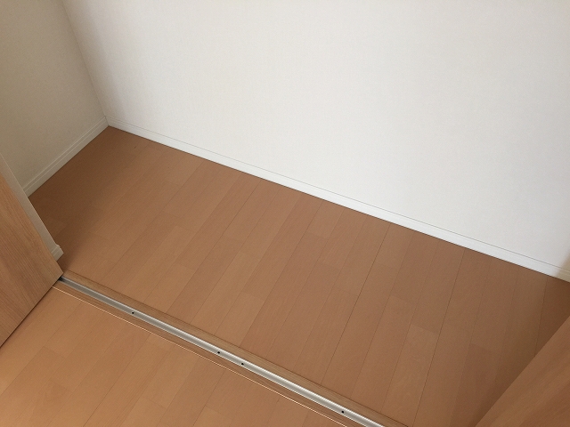 成城エンジェルマンション　洋室約7.3帖収納