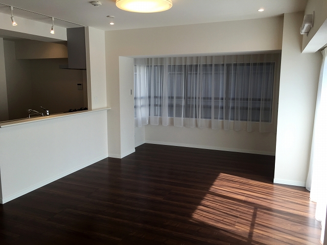 サンウッド目黒　リビングダイニングキッチン