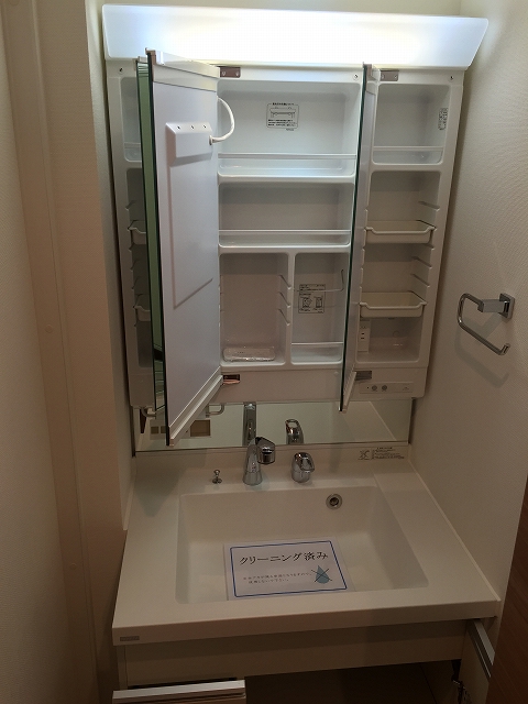 サンコート西荻窪　洗面台