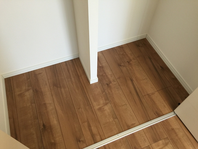 サンコート西荻窪　洋室約5.4帖収納