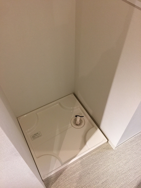 ダイアパレスエクセレント荻窪　洗濯機置場