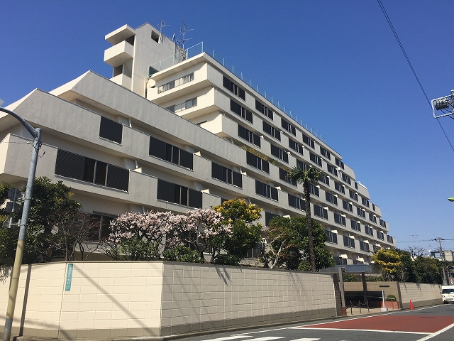 日商岩井豪徳寺マンション　外観