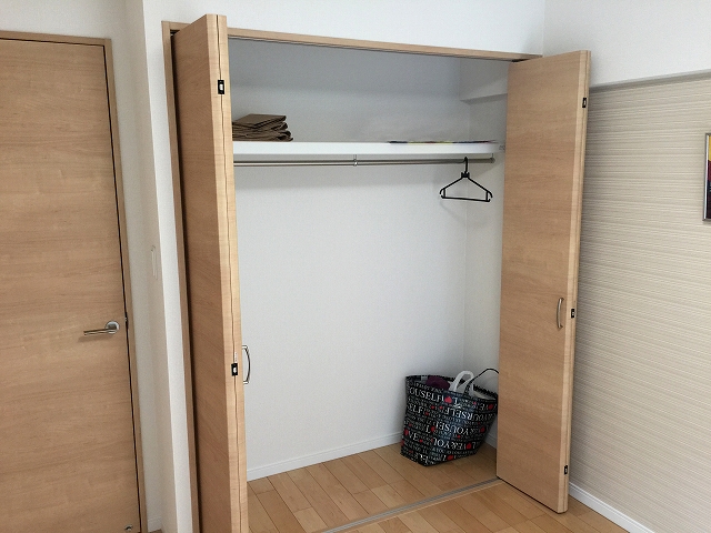 日興パレス文京 　洋室約5.5帖収納