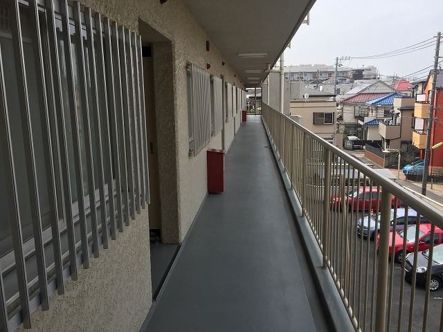 パーク・ハイム淡島　外廊下