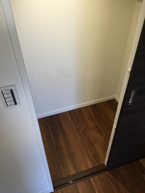 パーク・ハイム淡島　洋室約5帖収納