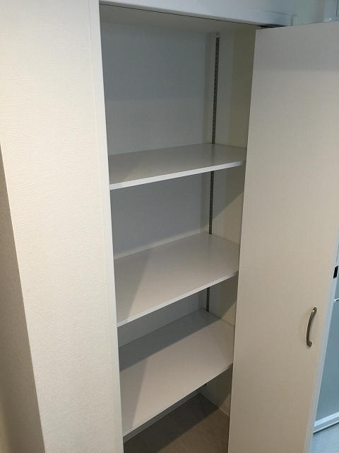 パーク・ハイム淡島　洗面室収納