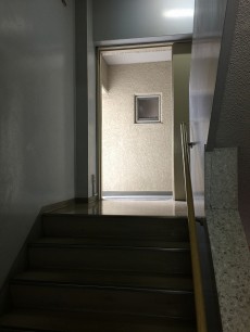 パーク・ハイム淡島　共用階段