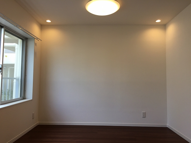 砧公園スカイハイツ　洋室約7.3帖