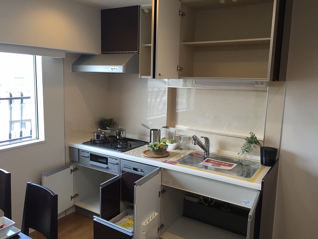 秀和清水池レジデンス　キッチン