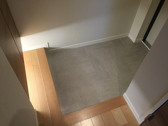 キャッスル世田谷　玄関