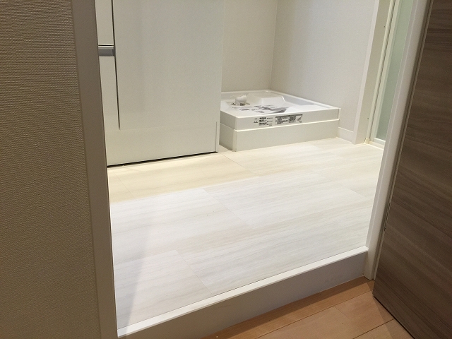 キャッスル世田谷　洗面室&バスルーム