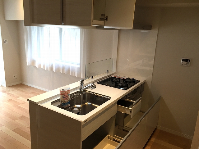 キャッスル世田谷　キッチン