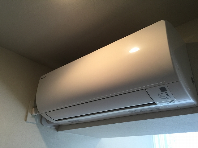 シーアイマンション碑文谷　リビングダイニングキッチンエアコン