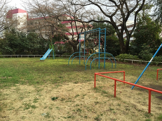 烏山南住宅　中庭