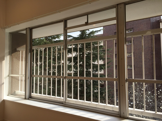 烏山南住宅　洋室約6帖