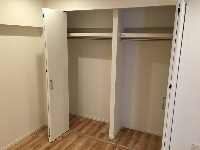 烏山南住宅　リビングダイニングキッチン収納