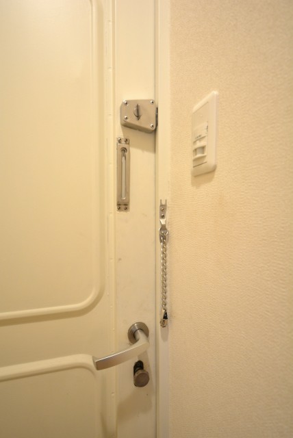 上馬フラワーホーム 玄関