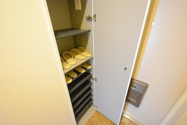 青葉台フラワーマンション 玄関