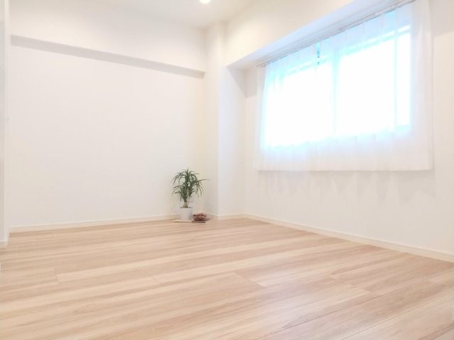 湯島永谷マンション 洋室