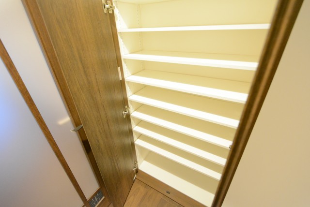 ライオンズマンション池田山 玄関