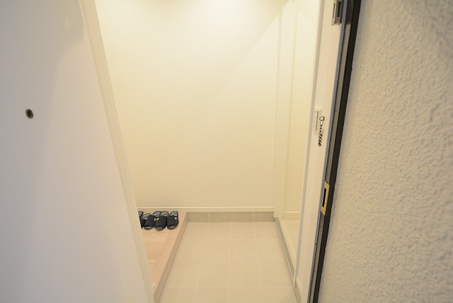 駒込コーポラス (8)玄関