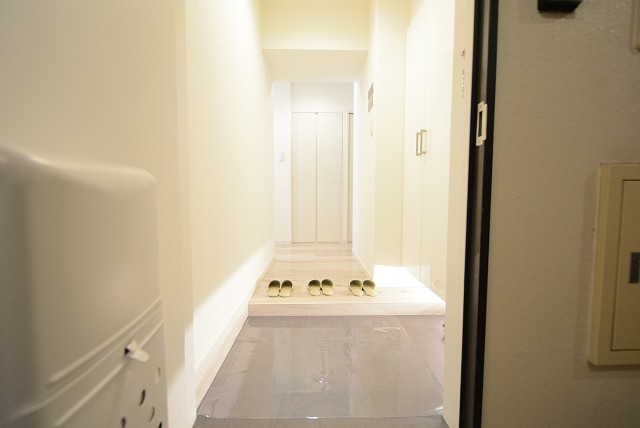 日興パレス西荻窪 玄関