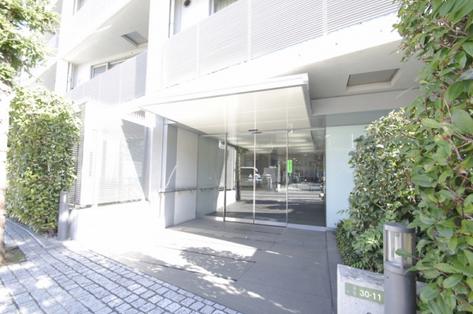 ピアースコード駒沢大学　エントランス