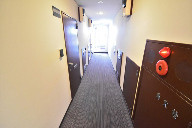 フォンテ青山 玄関