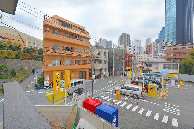 ハイネス大久保 バルコニー