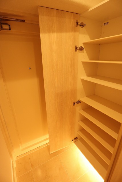 田町スカイハイツ 玄関