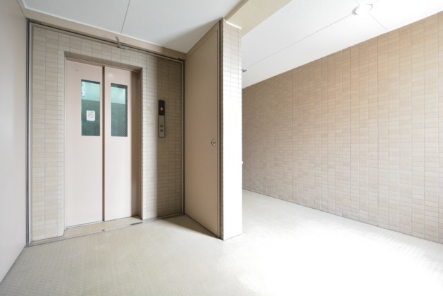 ルピナス桜上水 玄関