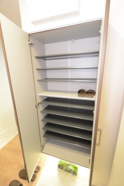 三田ダイヤモンドパレスA棟 (26)玄関