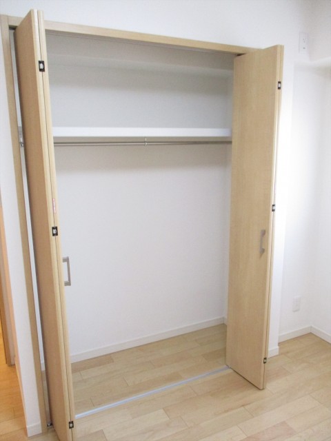 洋室約5.4帖収納