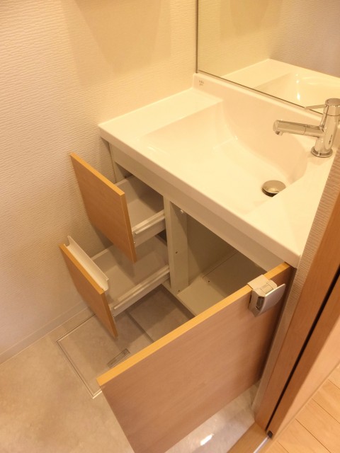 白金台グロリアハイツ　洗面台