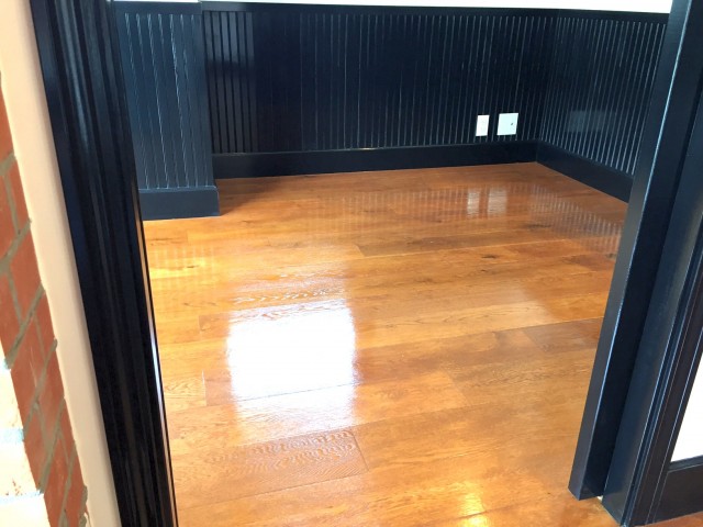 ノア三田 (30)　洋室5Jへ